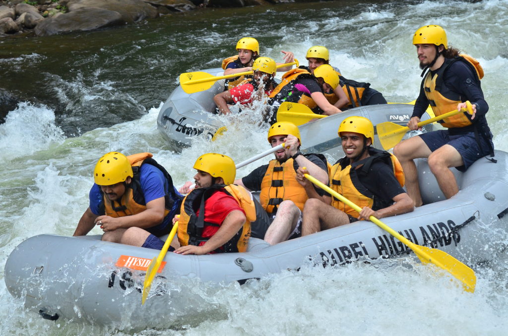 white_water_rafting_boat